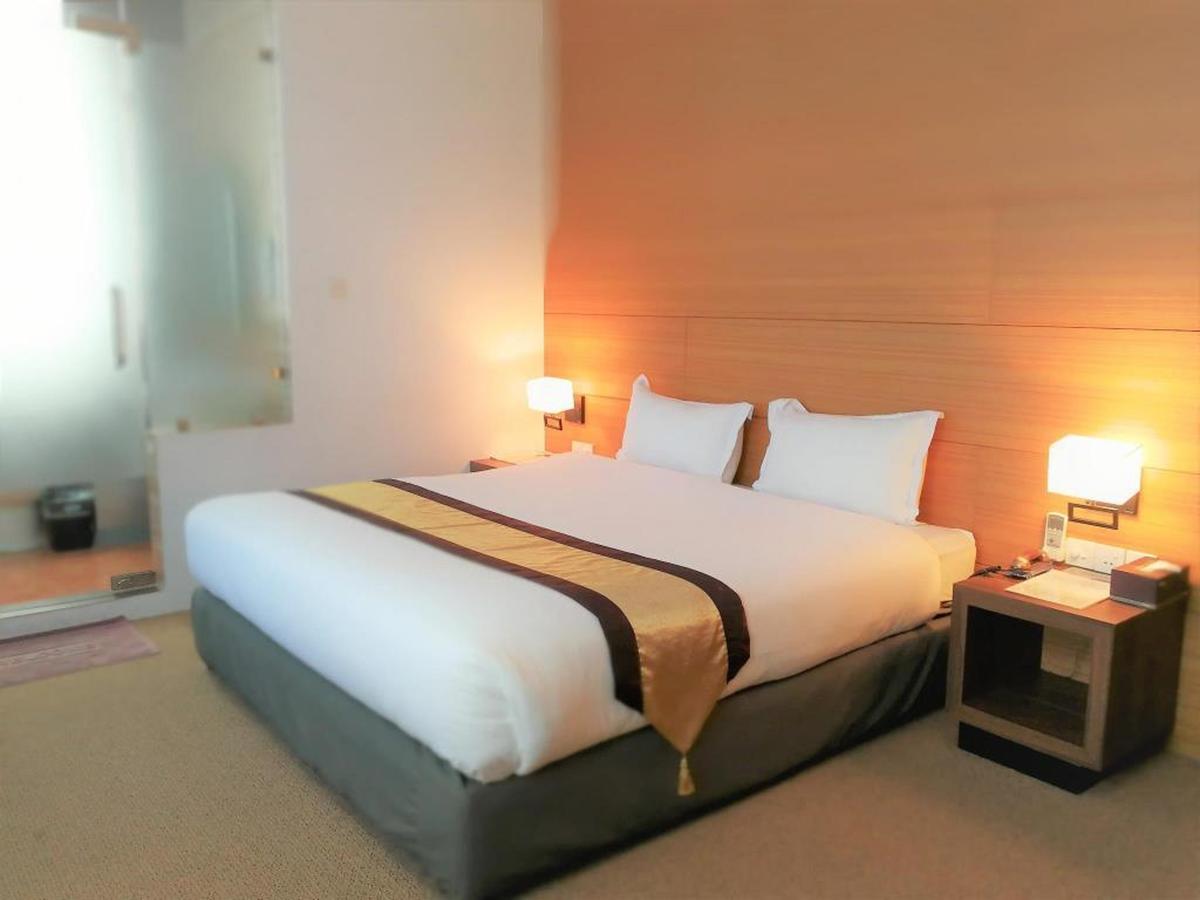 Yama Hotel & Rooftop Bar Yangon Eksteriør bilde